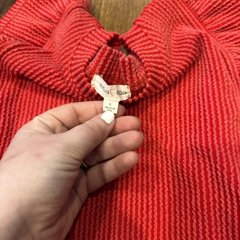Moa Moa Scarlet Ribbed Blouse - Picture 3 of 3
